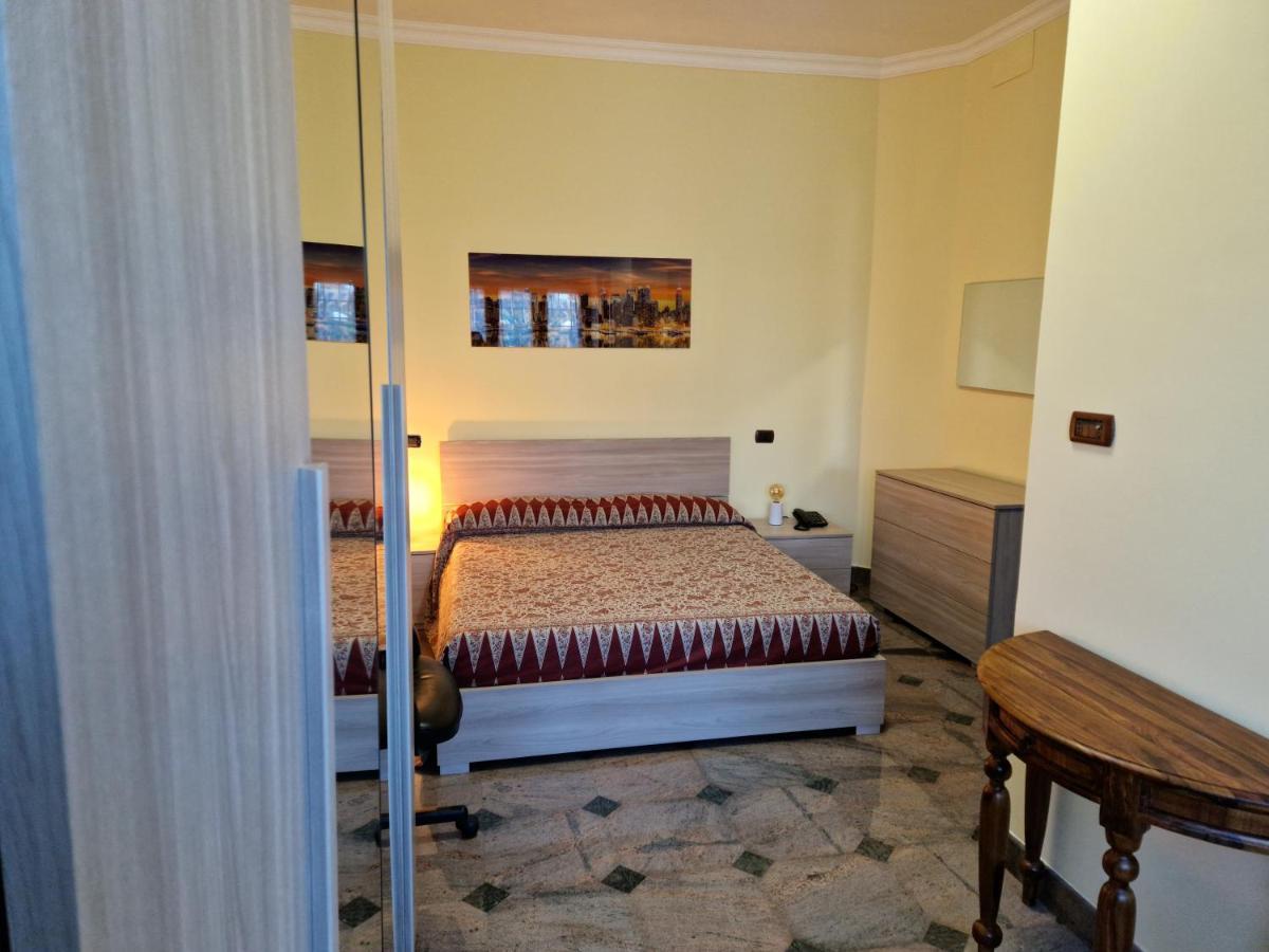Hotel Castelbarco House A Rzym Zewnętrze zdjęcie